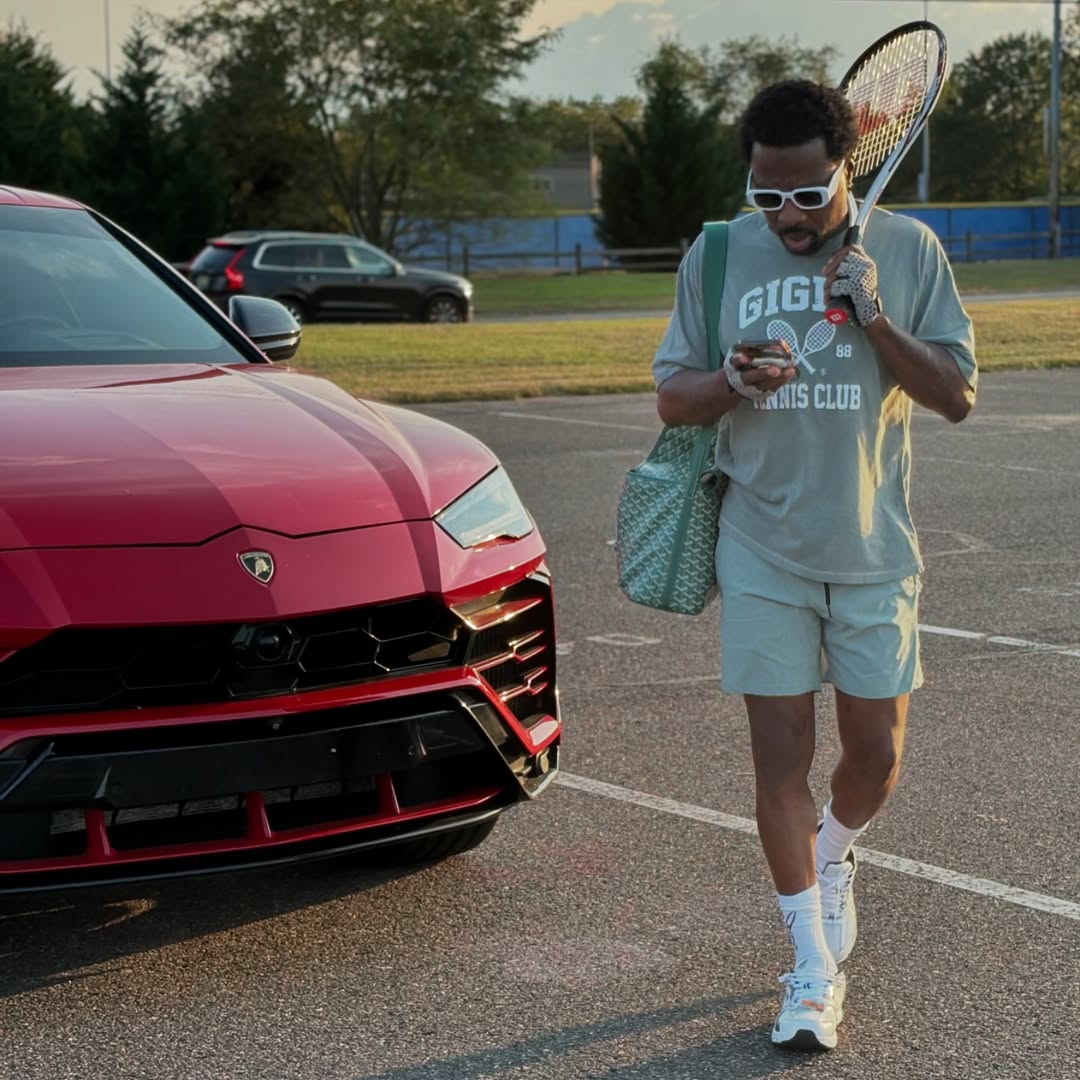 GIGPS Tennis Club Tee