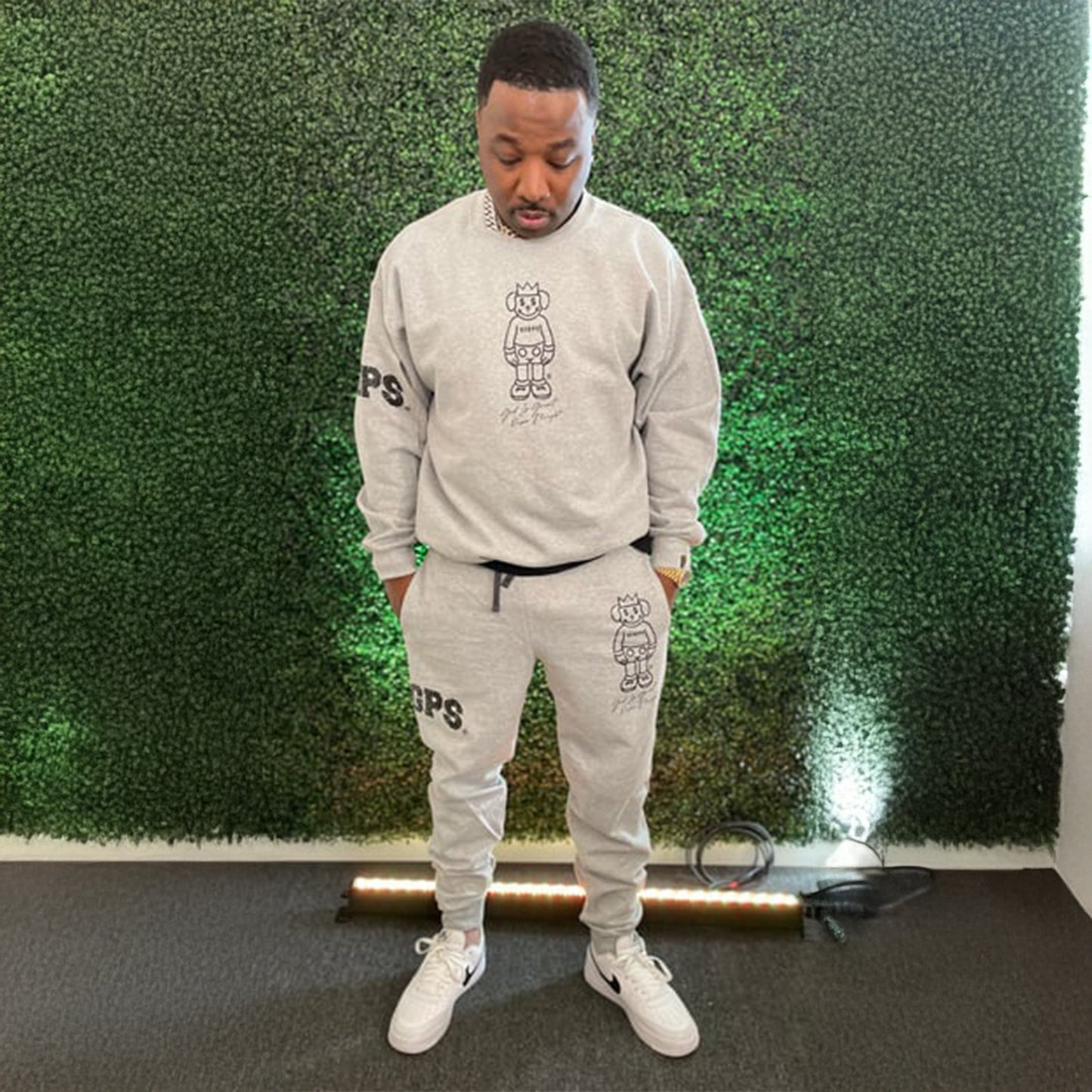 Almighty GIGPS Crew Neck